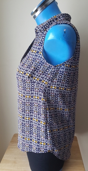 H&M Top - Picture 5 of 11